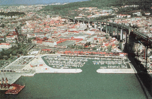El viejo Puerto de Génova, vista aérea (Publifoto)
