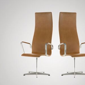 Arne-jacobsen-oxford-chair-high.jpg