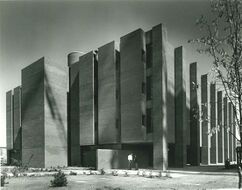 Biblioteca de la Universidad de Aston (1975)