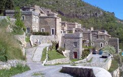 Recuperación de la localidad de Colletta di Castelbianco (1993-1999)