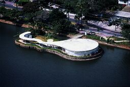 Niemeyer.CasaDeBaile.1.jpg