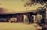 Casa Burwash, 9520 Amoret Dr., Tujinga, California (1957)