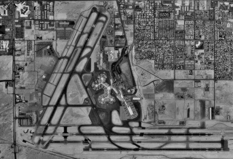 Archivo:Las Vegas Airport USGS.jpg