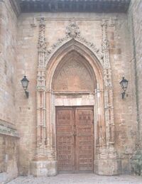 Puerta Gótica de la Iglesia de San Blas.