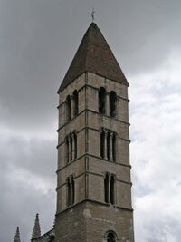 Torre románica de Santa María La Antigua