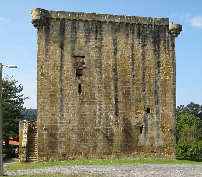 Archivo:Torre Martiartu Dorrea.jpg