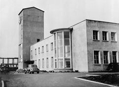 Kilsyth Academy, Glasgow (1939-1954)