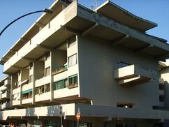 Edificio La Nave, Sorgane (1962-1970)