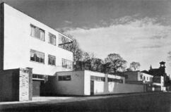 Casa Benn Levy, Chelsea, Londres, junto con Walter Gropius (1936)