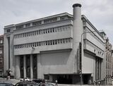 Garaje del periódico "O Comércio do Porto"]], Oporto (1928-1932)