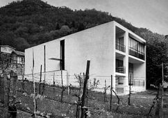 Casa Snider, Verscio, Ticino (1964-1965), junto con Livio Vacchini