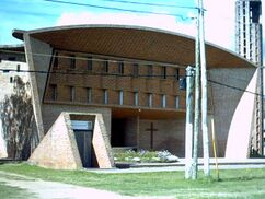 Iglesia del Cristo Obrero, Atlántida, Uruguay (1952-1958)