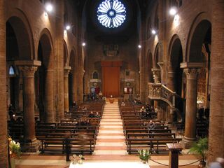El interior de la catedral.