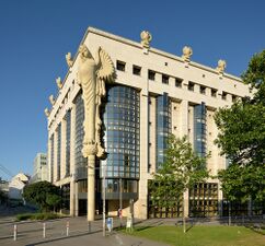 Biblioteca Universitaria, Universidad Tecnológica de Viena (1984)