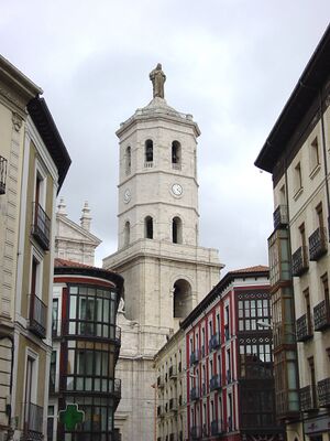 Valladolid catedral torre este lou.jpg