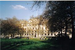 Edificio del Ministerio de Hacienda en Whitehall (1846-47)
