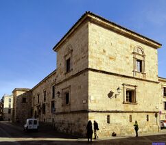 Casas del conde de Alba de Liste, Zamora, (1524)