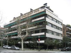 Viviendas en Calle escuelas Pías, Barcelona (1960-1961)