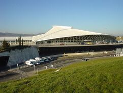 Aeropuerto de Sondica, Bilbao, España. (1990-2000 )