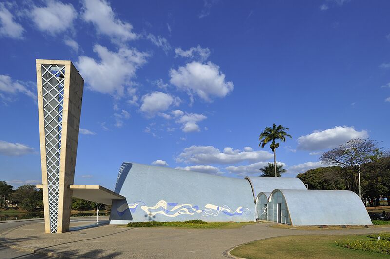 Archivo:Niemeyer.IglesiaSanFrancisco.4.jpg