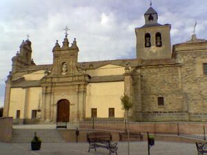 Iglesia de Adanero.jpg